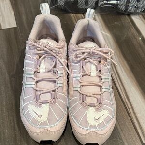 Nike Women's Light Pink Sneakers